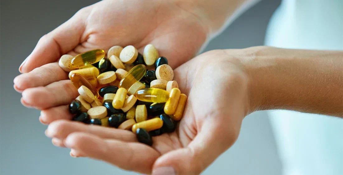 The Best Time to Take Multivitamins, According to Dietician